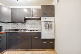 2401 H St Nw #903 - Photo 1 of 1