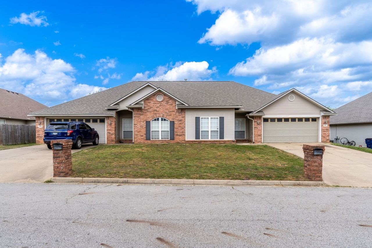 2807 Fairway Hamlet Ct