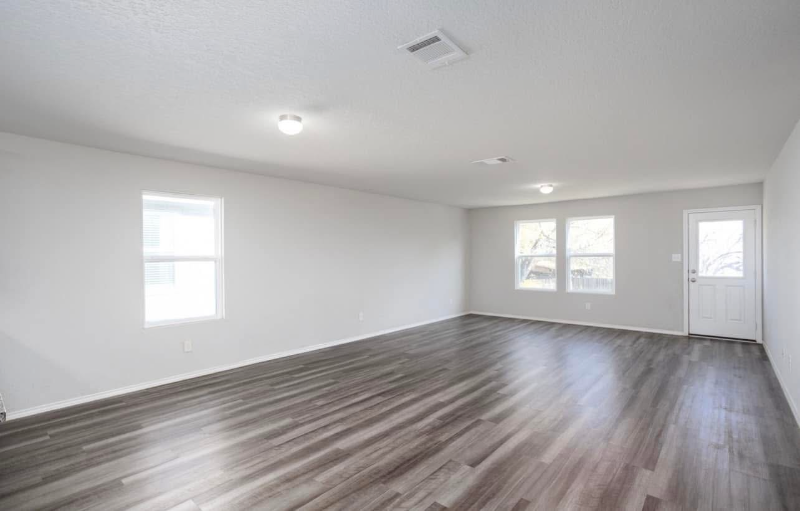 10226 Robbins Blf - Photo 4 of 18