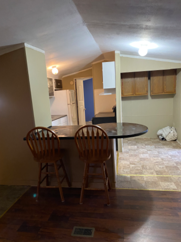 135 Ted St - Photo 4 of 14