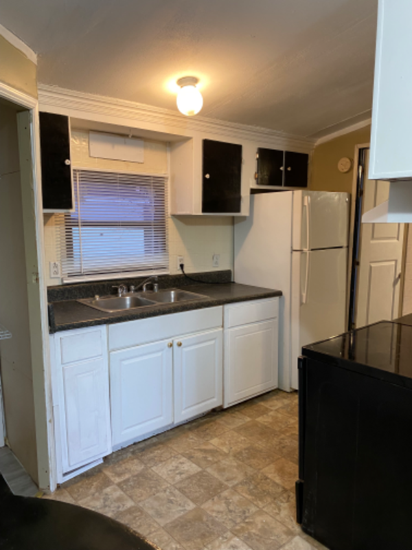 135 Ted St - Photo 5 of 14