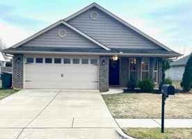 featured image of 2461 Belltown Dr Sw