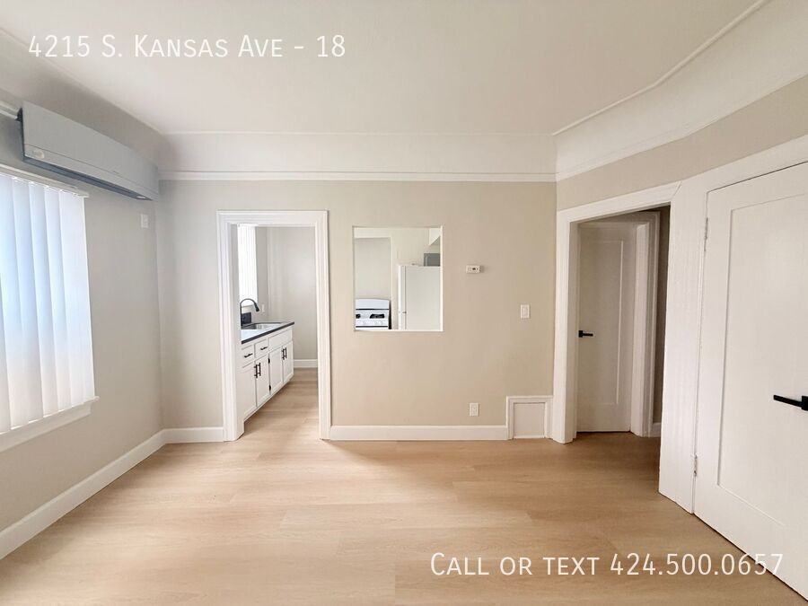 4215 S Kansas Ave #18 - Photo 3 of 7