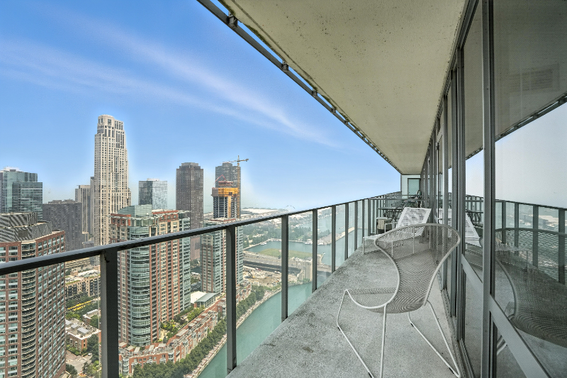 337 E Wacker Dr - Photo 7 of 16