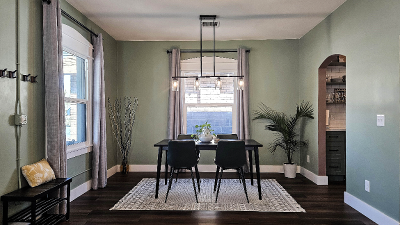 1027 N 11th St - Photo 2 of 18