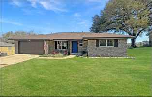 featured image of 218 Edward Ln