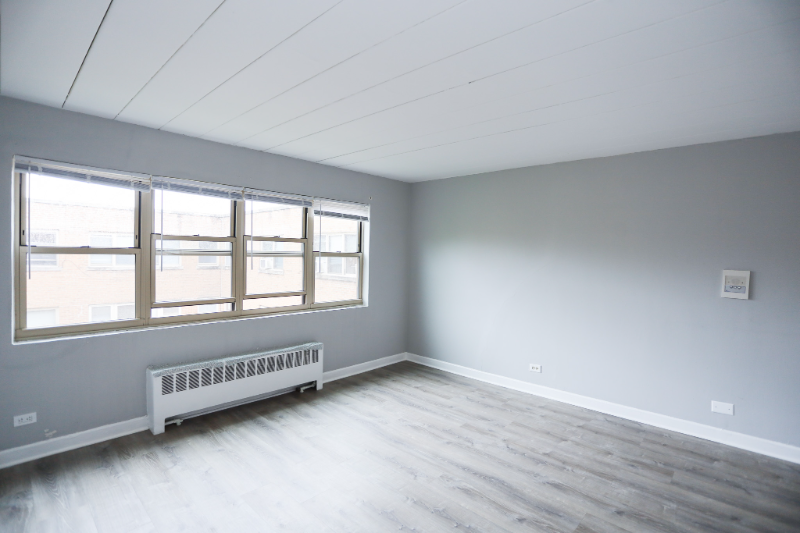 5649 N Christiana Ave #3 - Photo 2 of 7