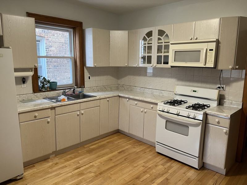 5353 W Newport Ave #1 - Photo 2 of 12