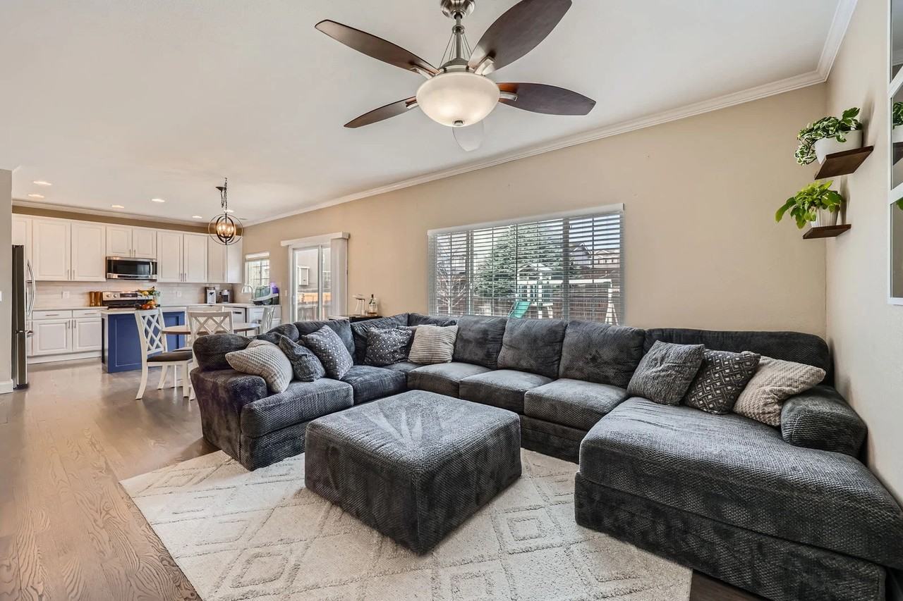 1109 N Tabor Dr - Photo 5 of 20