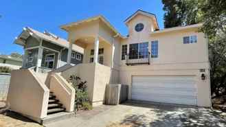 585 Luneta Dr - Photo 1 of 1