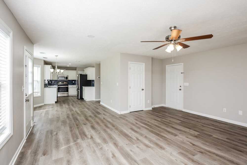 785 Georgian Hills Dr - Photo 5 of 17