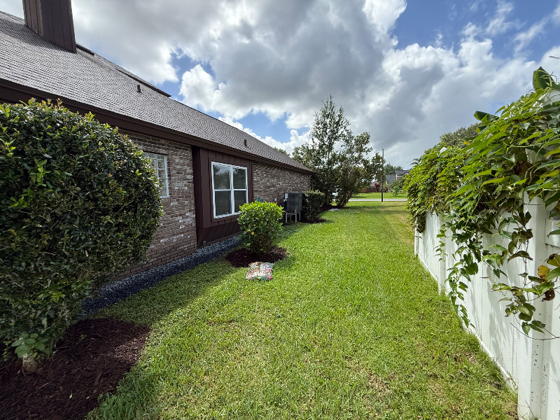 2355 Abalone Blvd - Photo 5 of 35