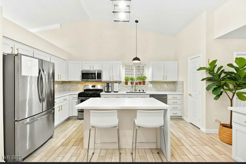 5009 Elm Grove Dr - Photo 6 of 14