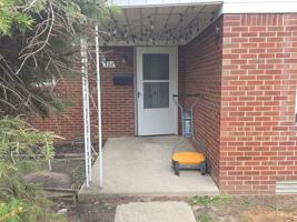 featured image of 328 N Madison St #328