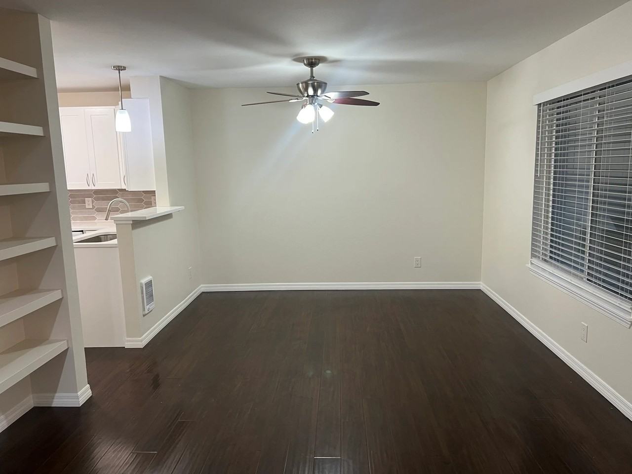 9210 Market Pl #E101 - Photo 4 of 17