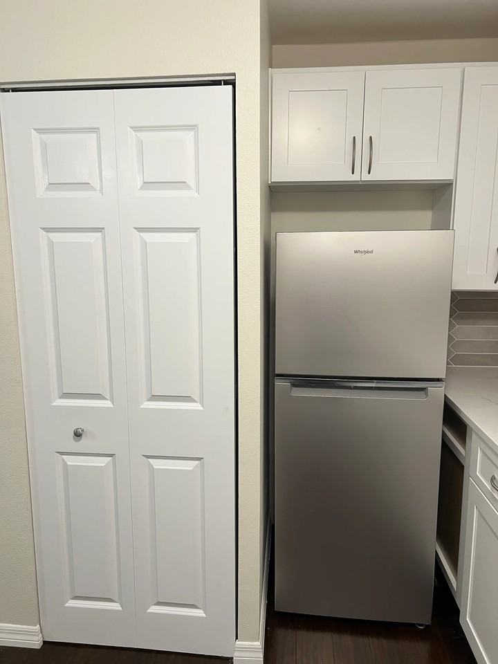 9210 Market Pl #E101 - Photo 6 of 17