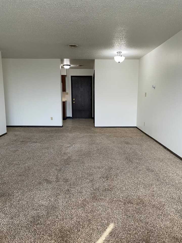 3504 11th Ave N #21 - Photo 4 of 18