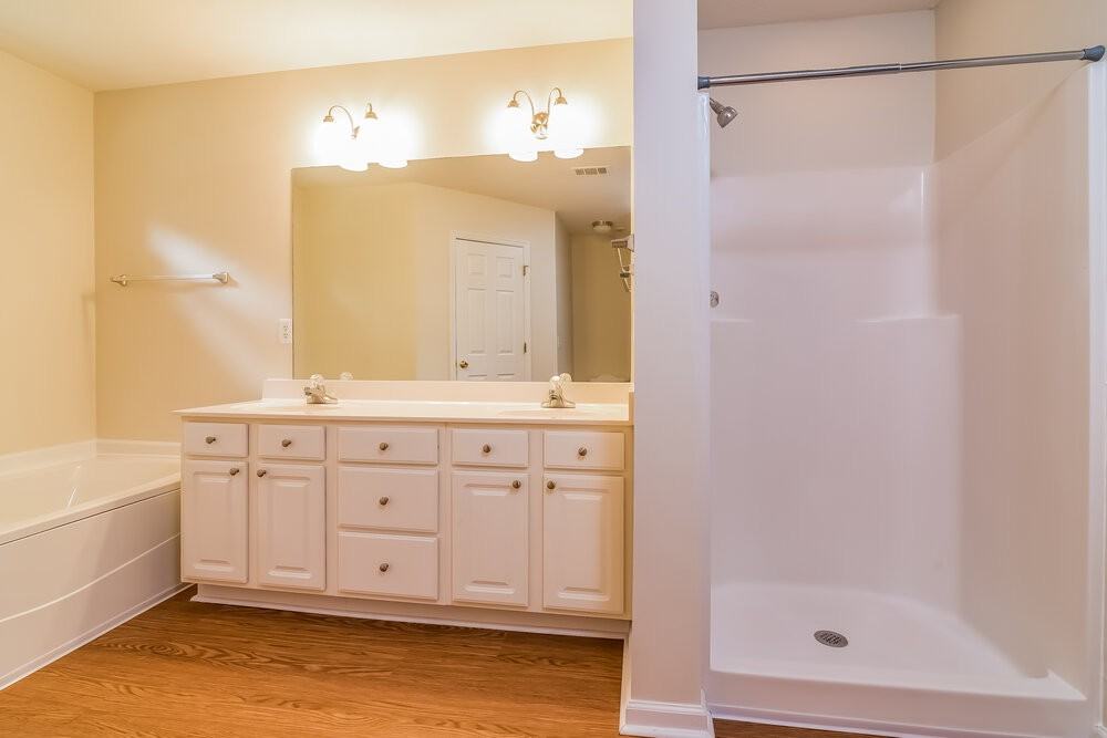 816 Thomas Bay Ct - Photo 6 of 14