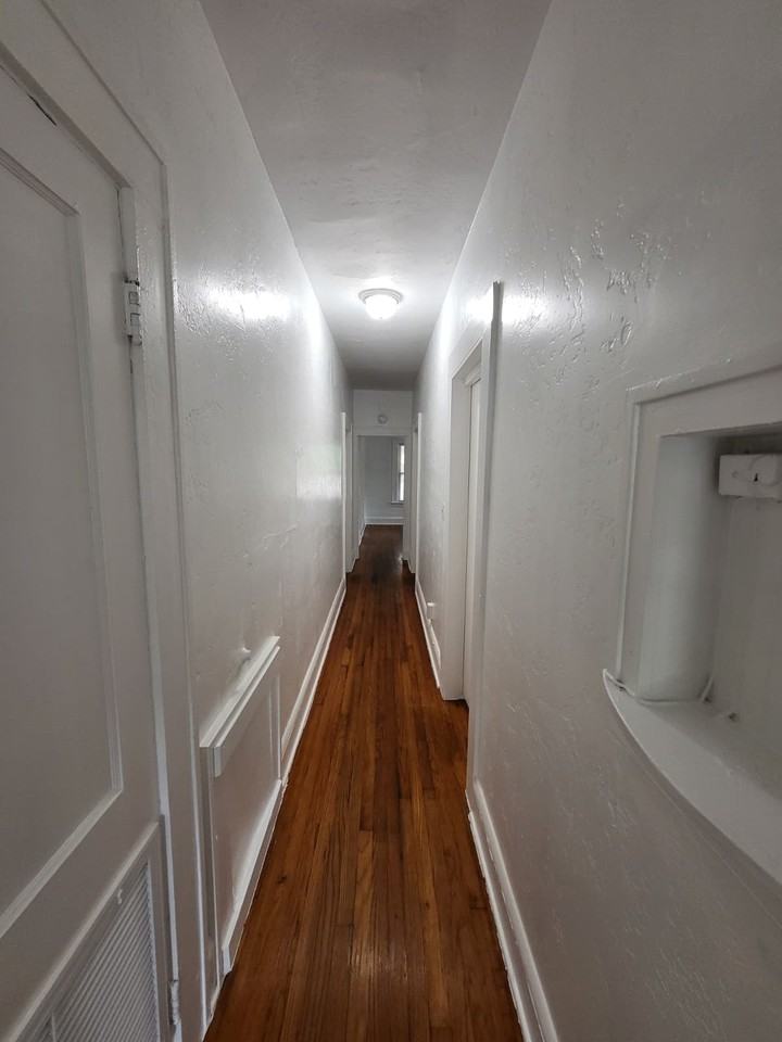 4548 Notter Ave #4550 - Photo 7 of 9