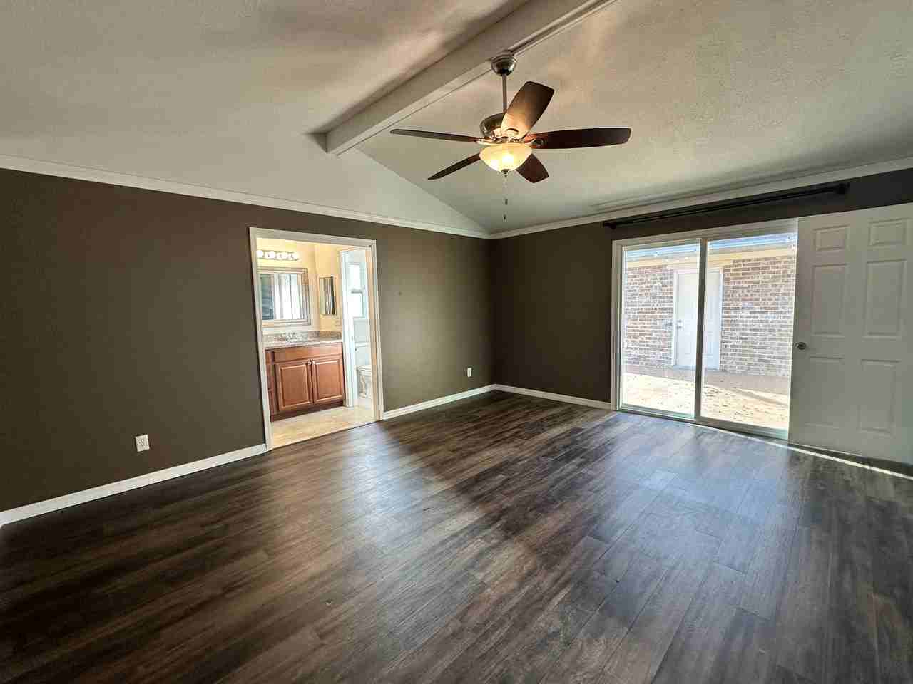 2724 Lexington Dr - Photo 7 of 13