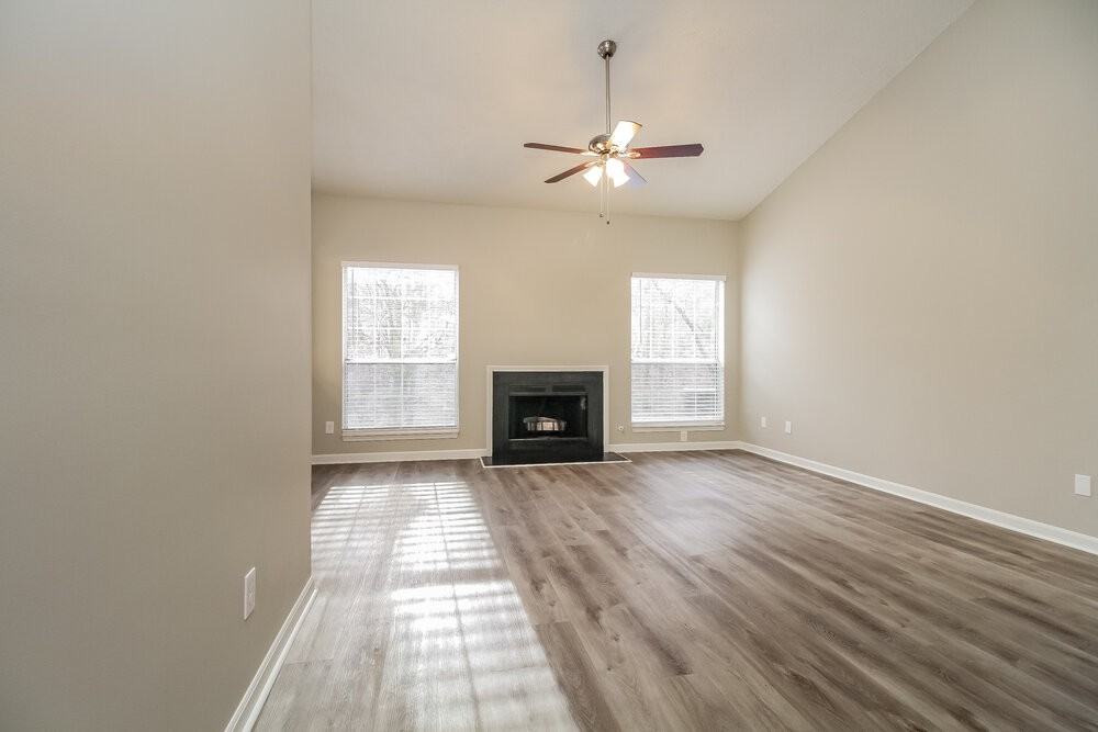 2212 Oak Barrel Ln - Photo 3 of 16