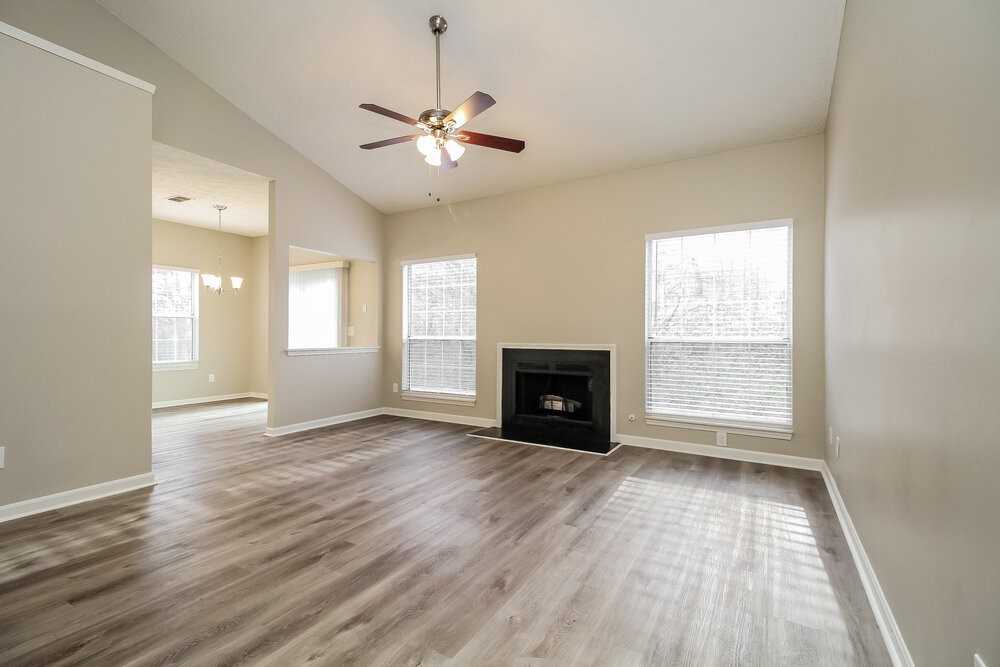 2212 Oak Barrel Ln - Photo 4 of 16