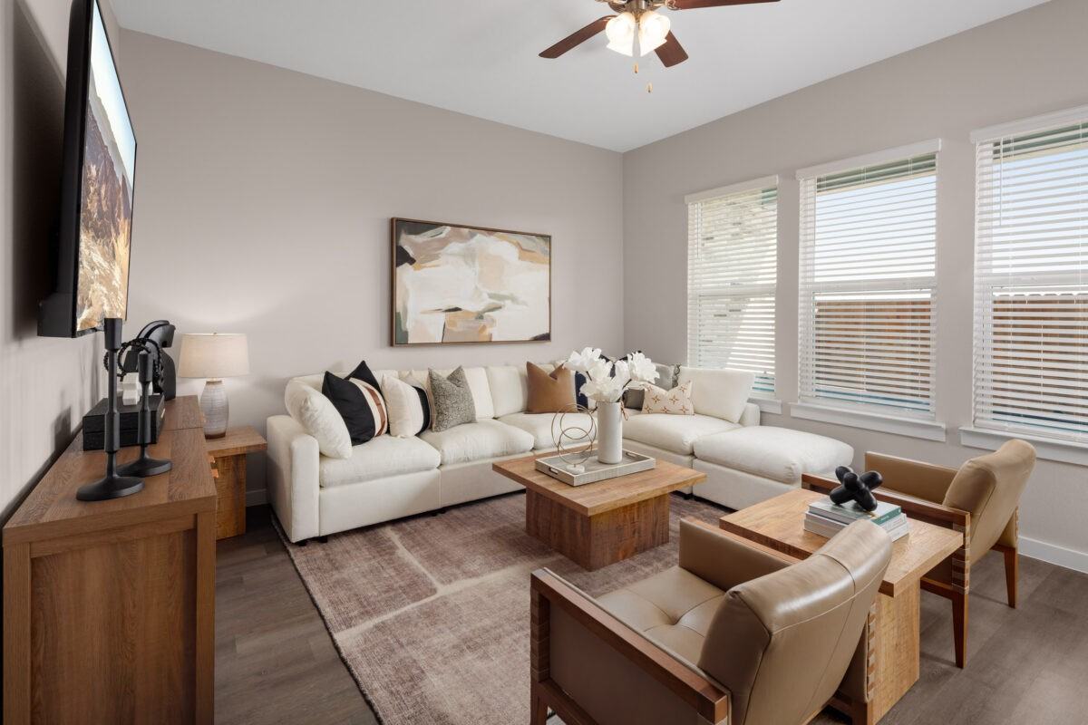 206 Hardwick Dr - Photo 3 of 50