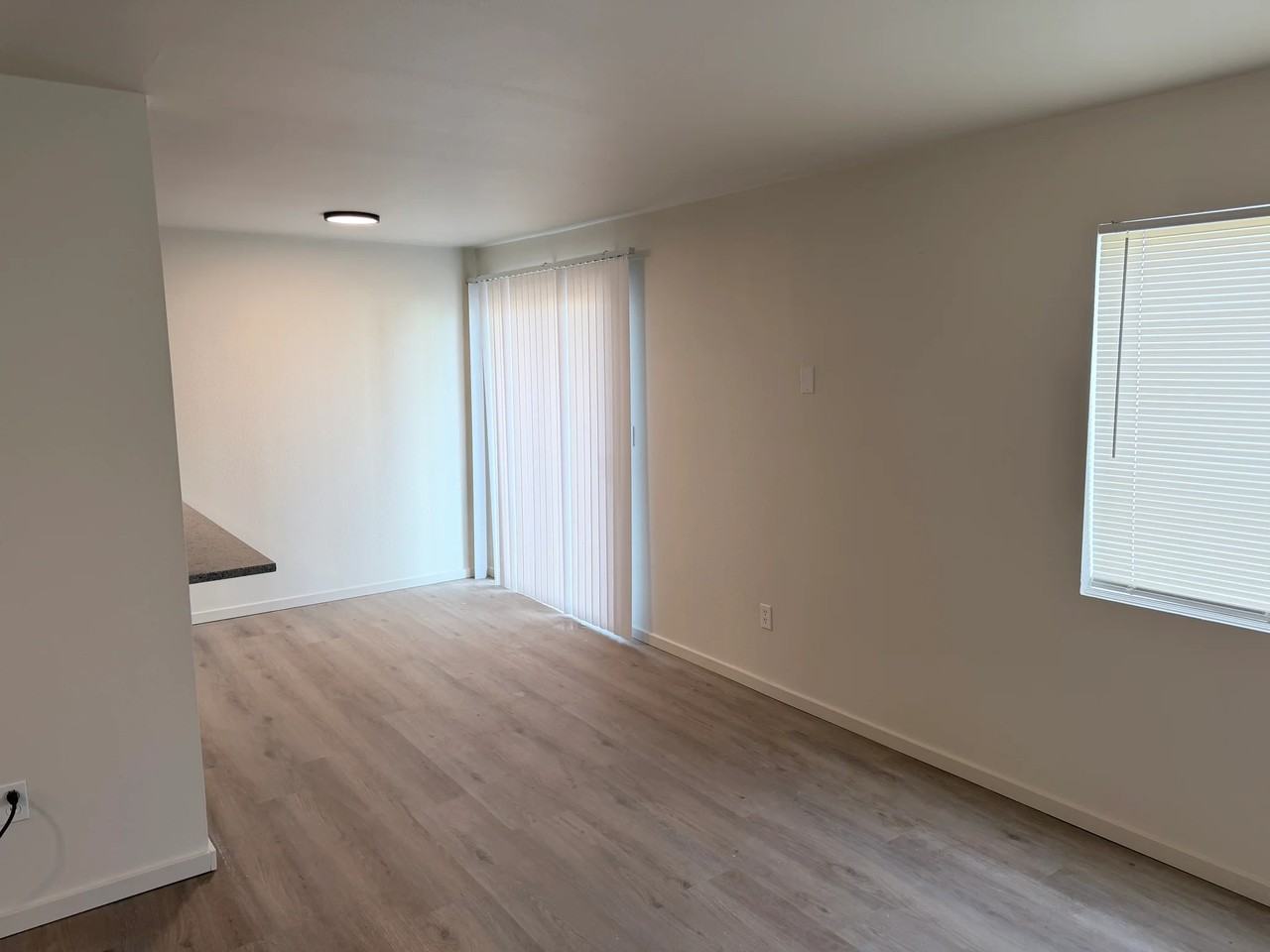 223 E St Ne #3 - Photo 6 of 6