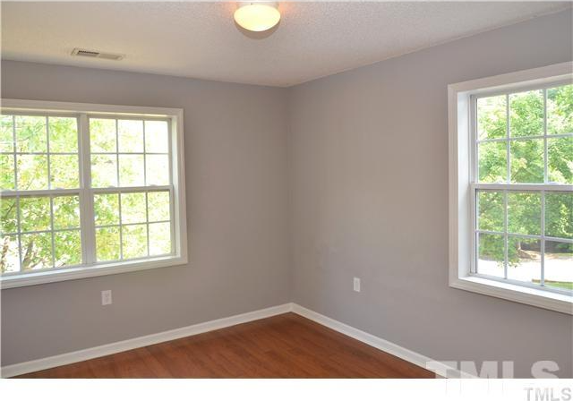 3000 Centennial Woods Dr - Photo 6 of 11