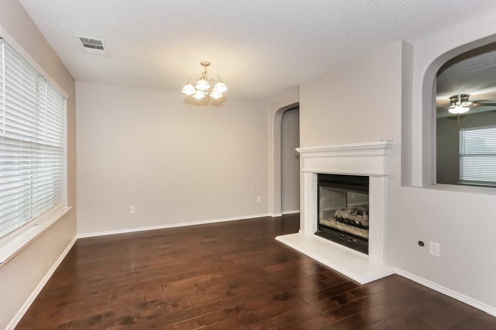 705 Timber Trl - Photo 6 of 17