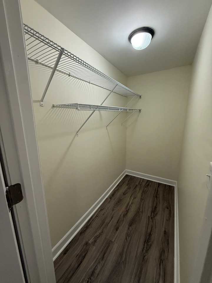 2602 S Purvis Dr - Photo 4 of 10