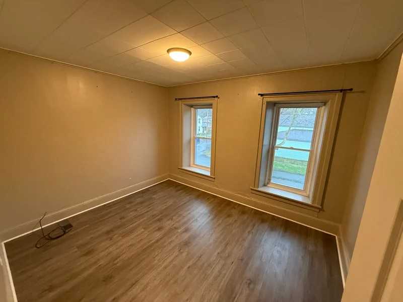 53 Dayton St - Photo 6 of 9