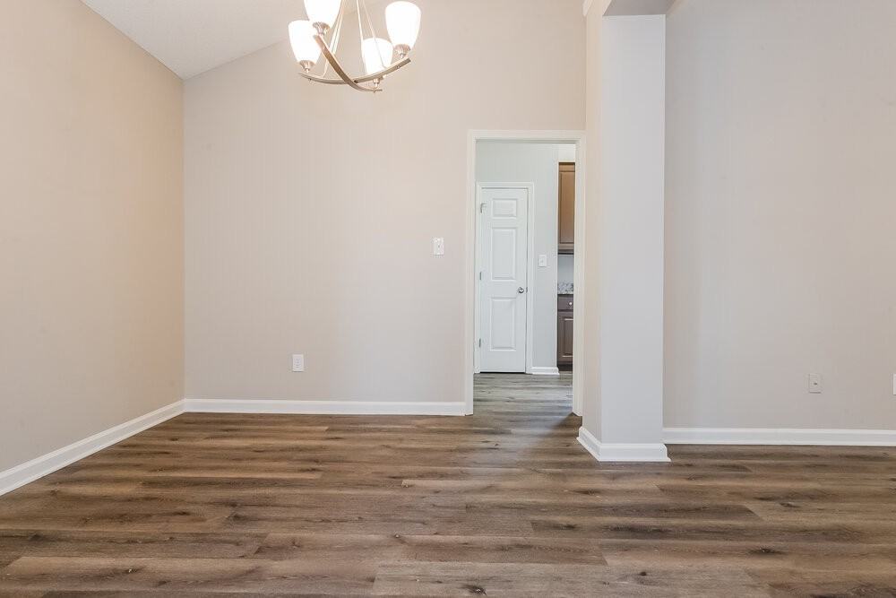 824 Summit Park Trl - Photo 4 of 15