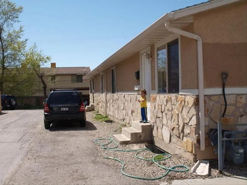 2738 S St #2738A - Photo 7 of 8