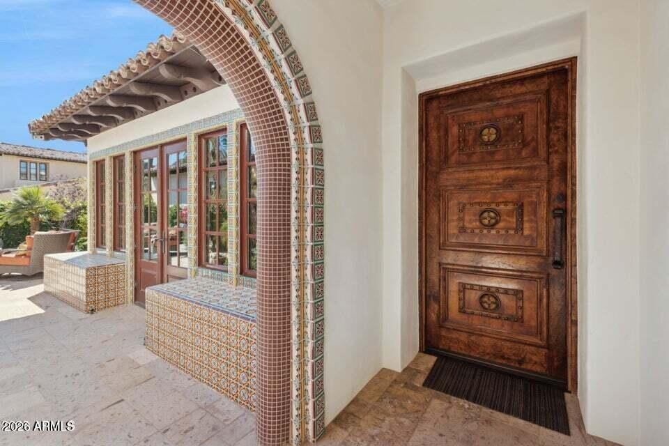 4949 East Lincoln Drive - Photo 6 of 33