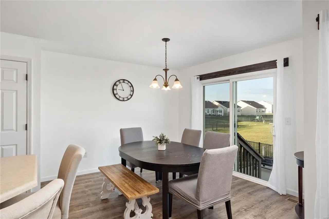 2776 Cedar Grove Dr - Photo 6 of 14