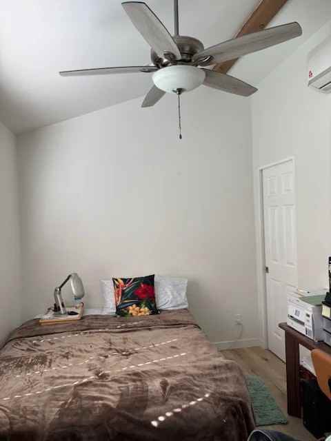 1630 Moreno St - Photo 7 of 13