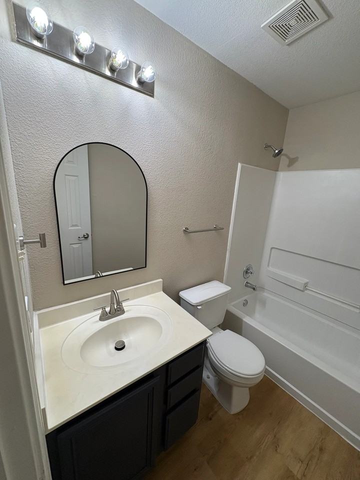 4703 Nuckols Crossing Rd - Photo 4 of 5