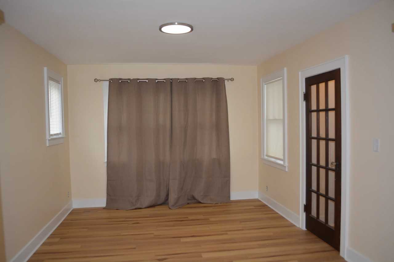 1503 Fox Pl - Photo 6 of 18