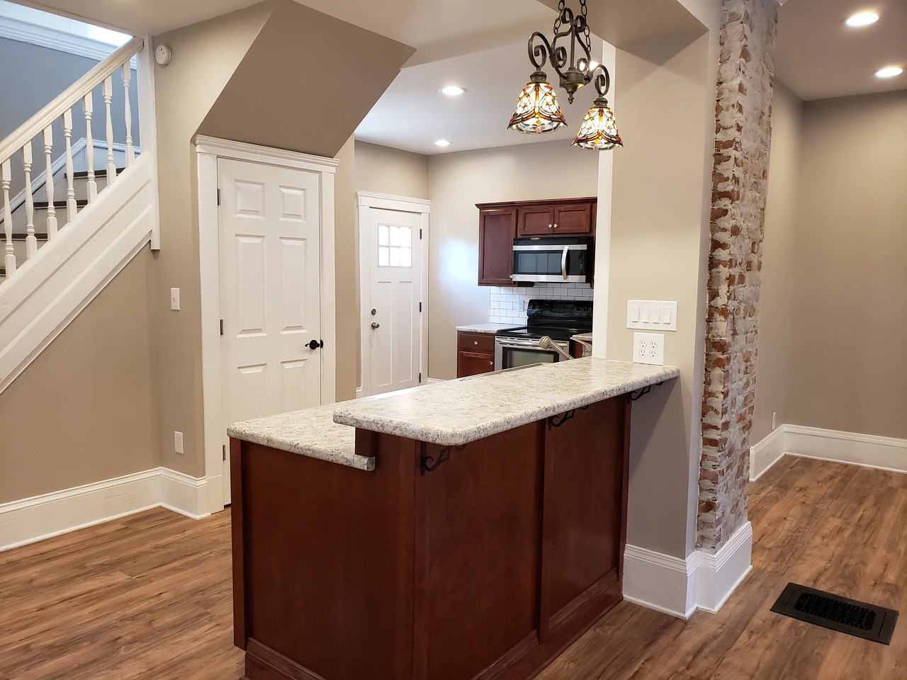 2124 Fern Ct - Photo 4 of 50