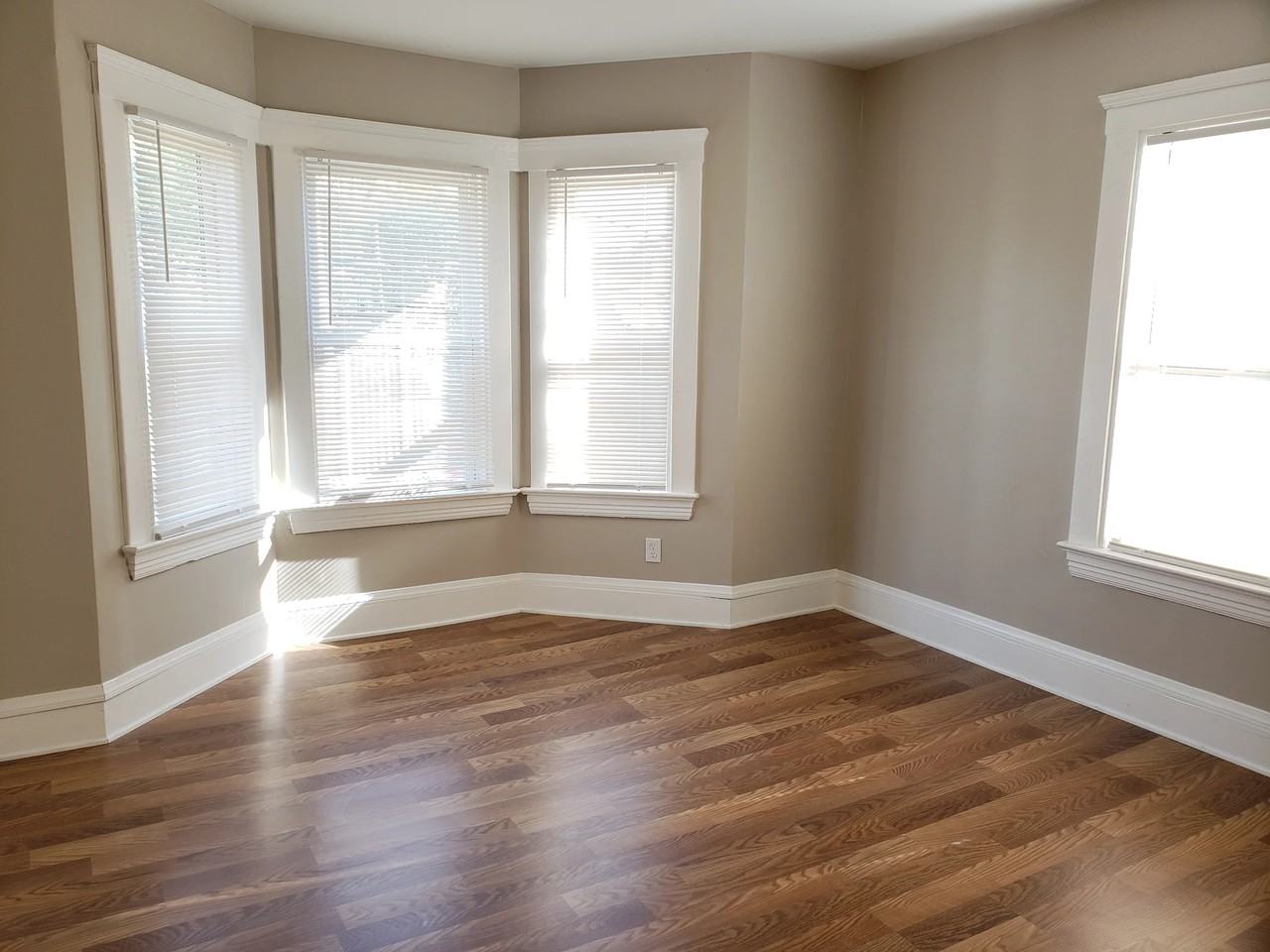 2124 Fern Ct - Photo 6 of 50