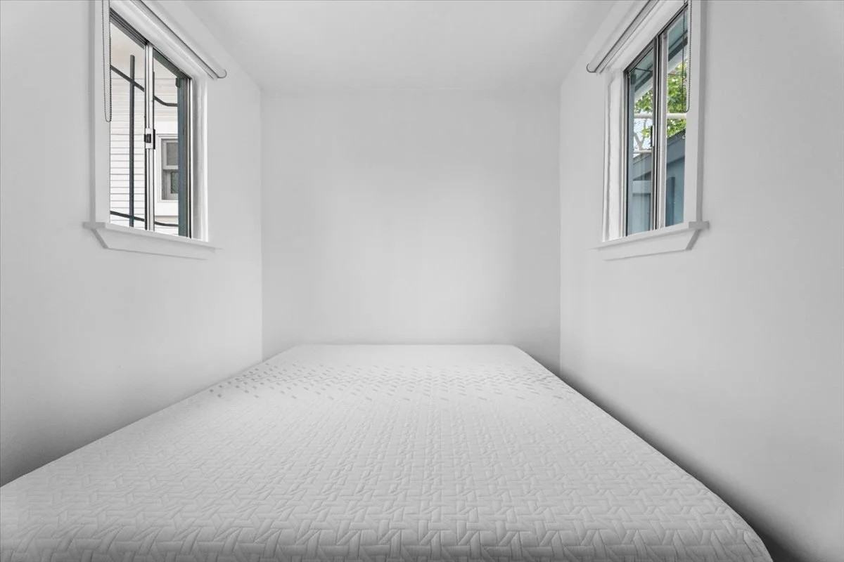 Marco Pl - Photo 7 of 13