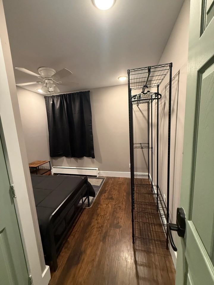 5116 Master St #2ndFL - Photo 2 of 5