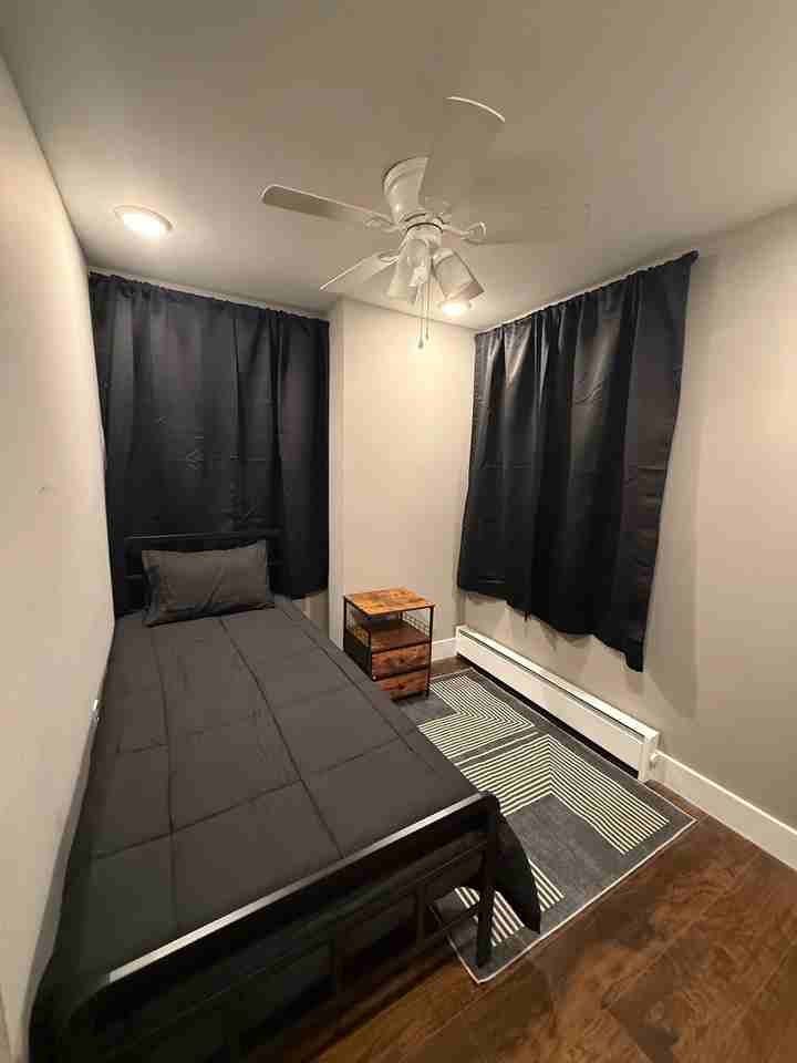 5116 Master St #2ndFL - Photo 3 of 5