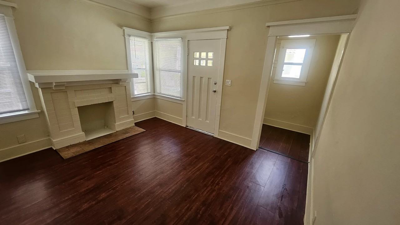 728 S Carondelet St #732 - Photo 2 of 15