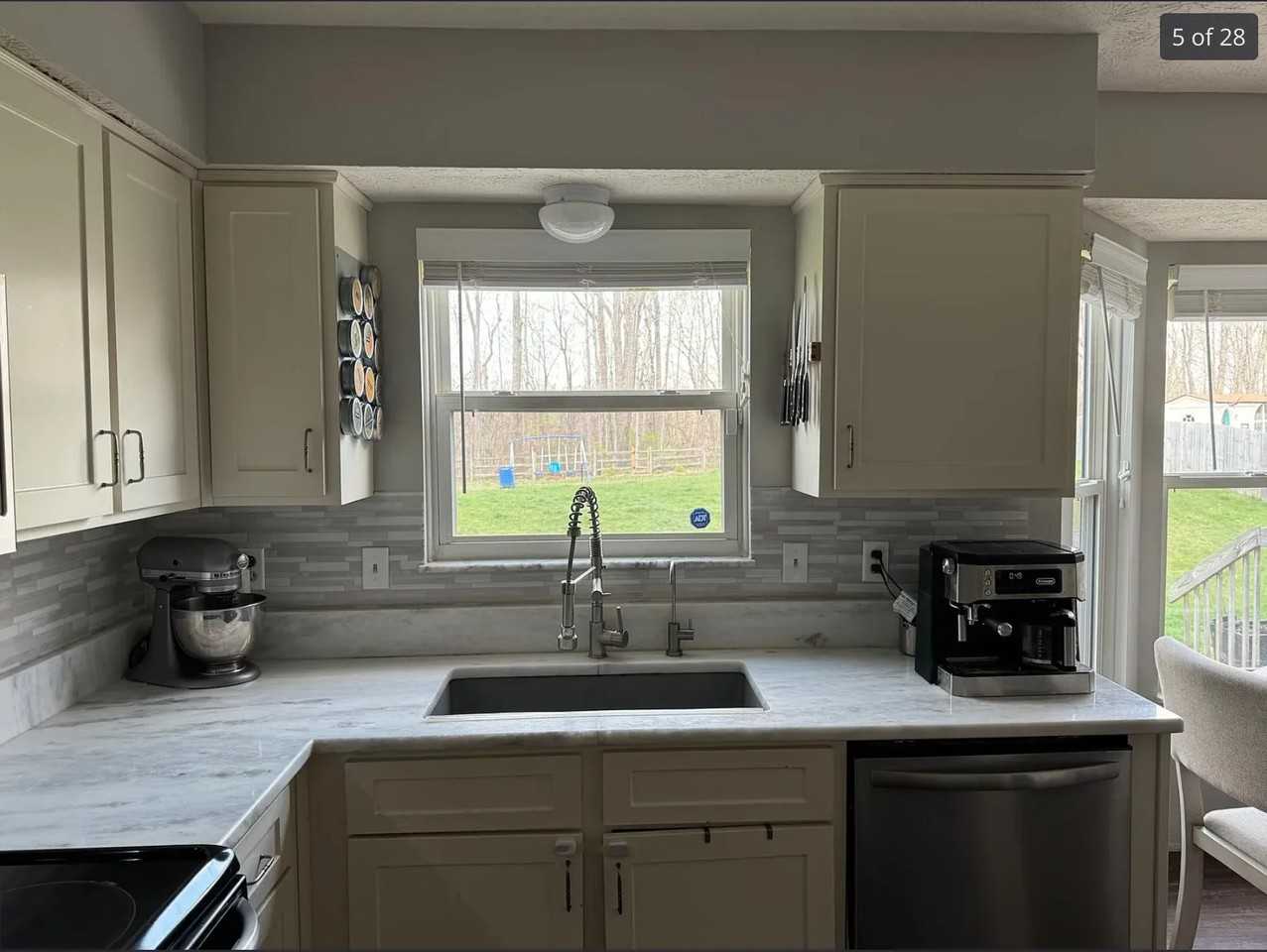 4330 Portobello Dr - Photo 5 of 20