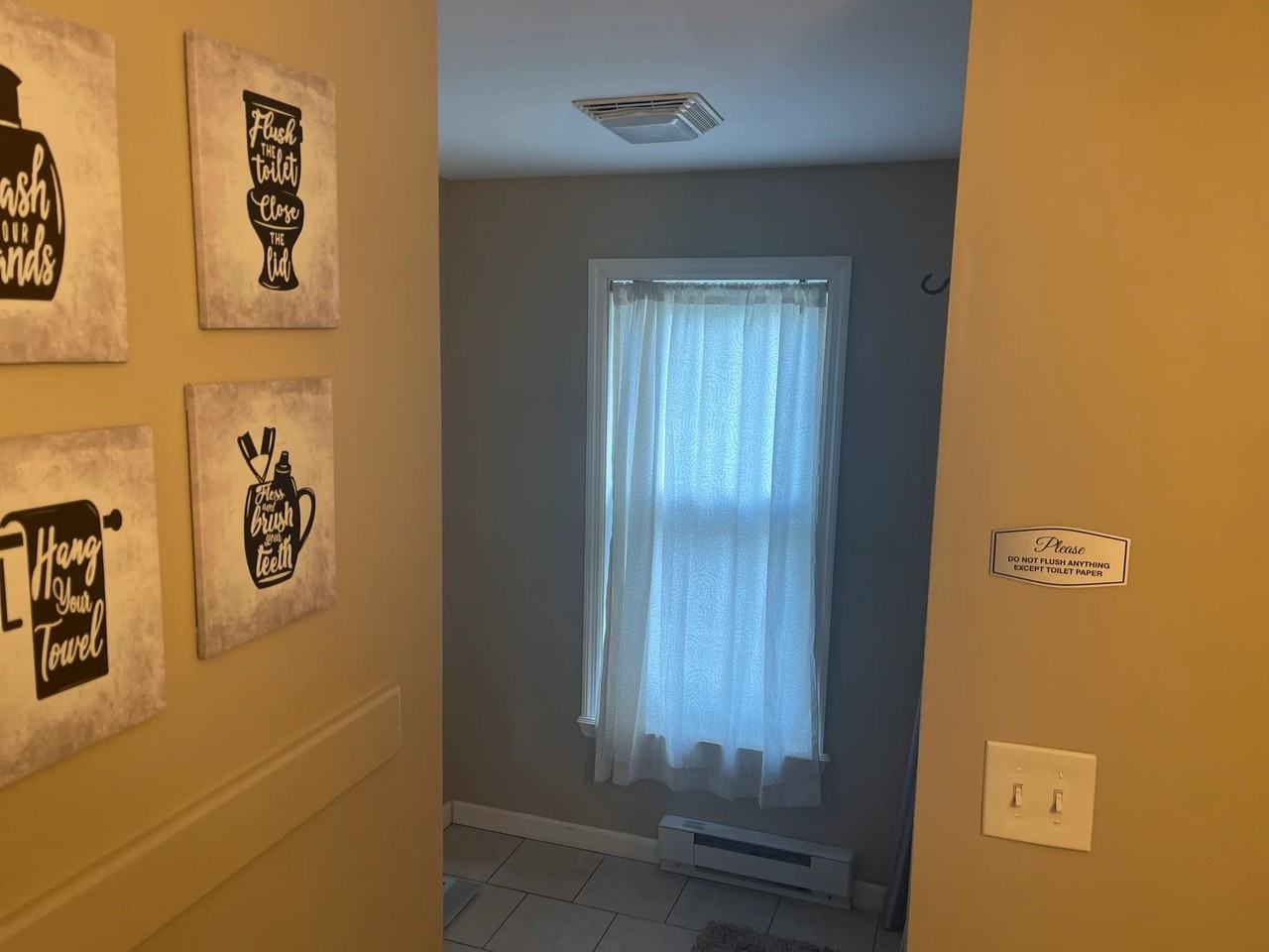 303 S Courtland St - Photo 2 of 9