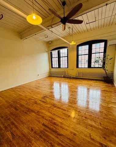 595 Mineral Spring Ave - Photo 3 of 11