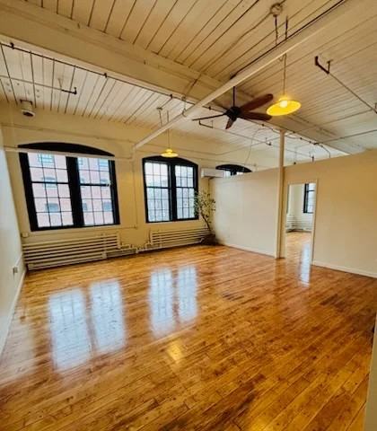 595 Mineral Spring Ave - Photo 4 of 11