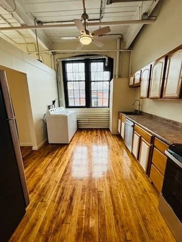 595 Mineral Spring Ave - Photo 6 of 11